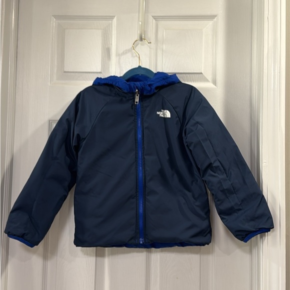 The North Face Perrito Reversible Hooded Jacket - Picture 4 of 6